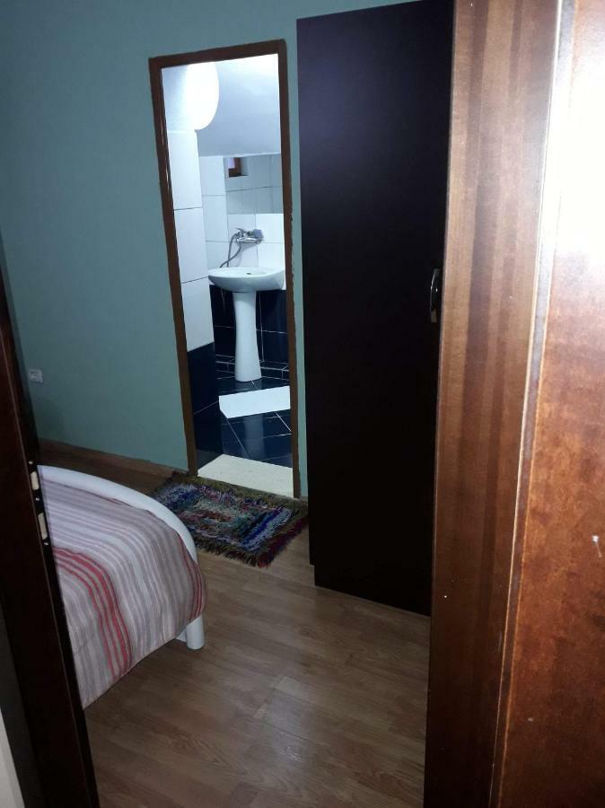 Vila Verd Korce Hotel Kültér fotó