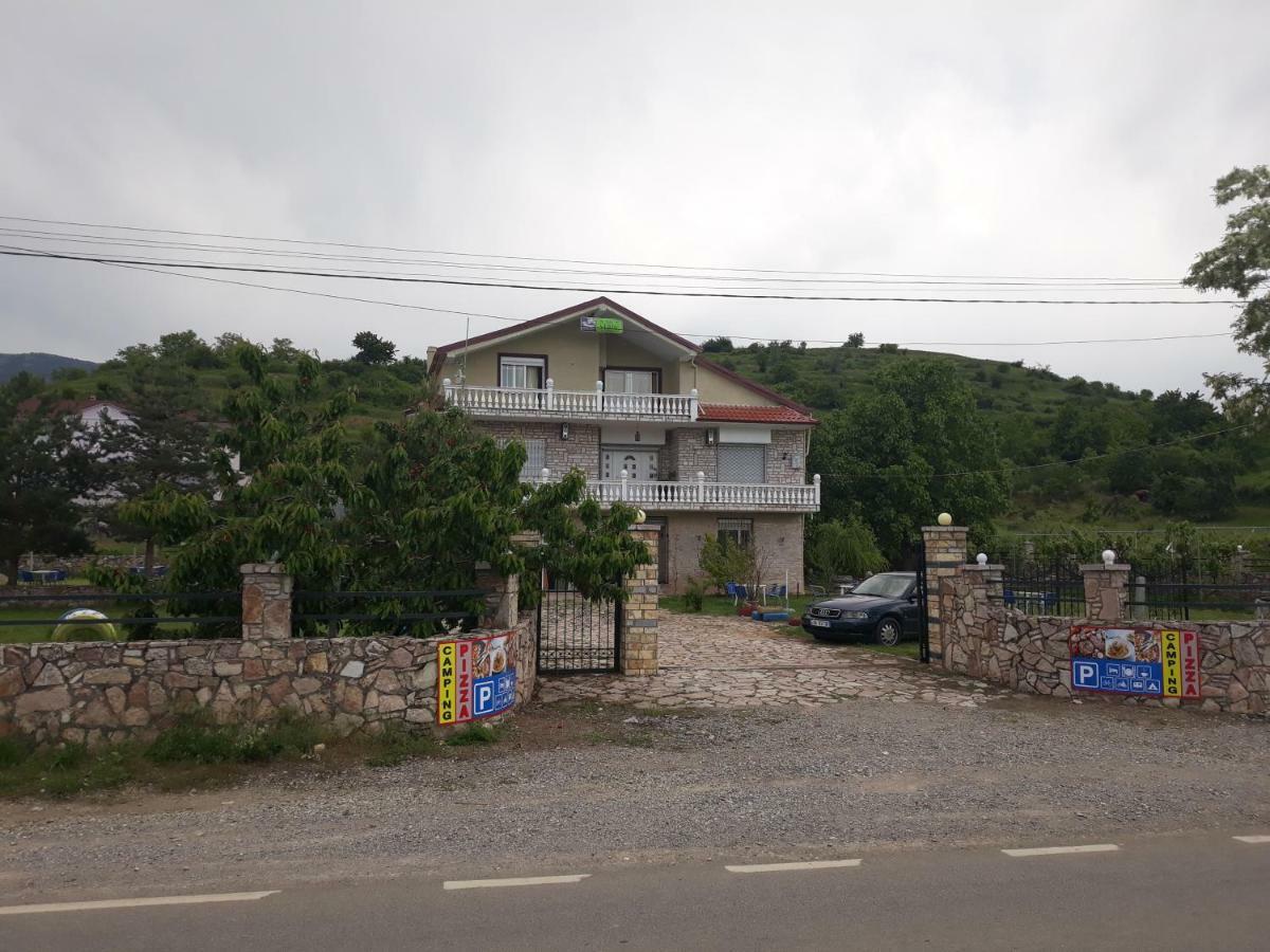Vila Verd Korce Hotel Kültér fotó