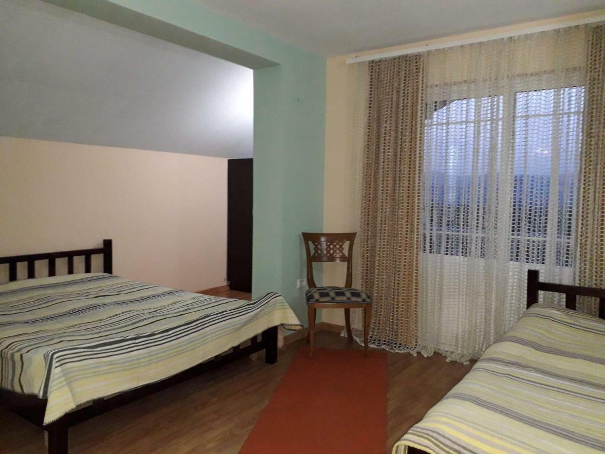 Vila Verd Korce Hotel Kültér fotó
